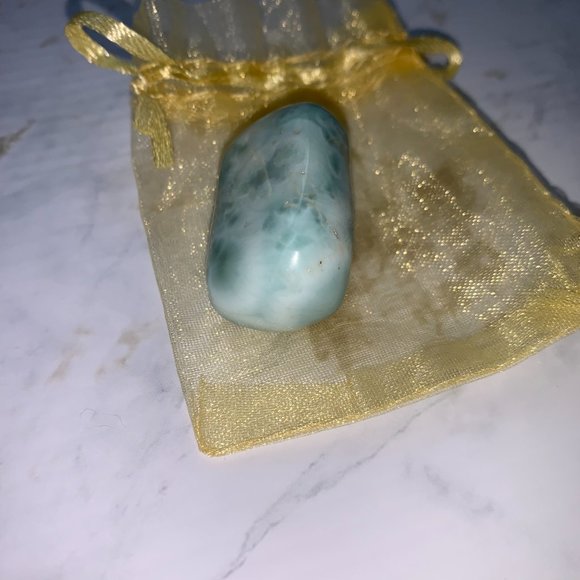 Larimar Freeform Stone Crystal from the Dominican Republic - Picture 3 of 4